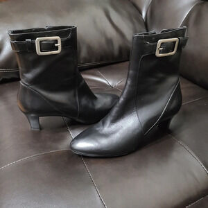 Cole Hann Women's Leather Ankle Booties Buckle Detail Size 6 Made In Brazil
